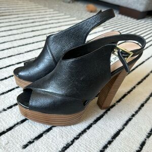 Steve Madden Giigi Giaa Platform